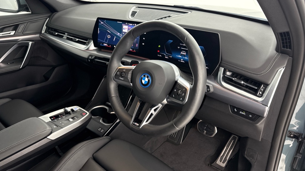 BMW iX1 150kW eDrive20 M Sport 65kWh 5dr Auto Electric Estate - Image 6