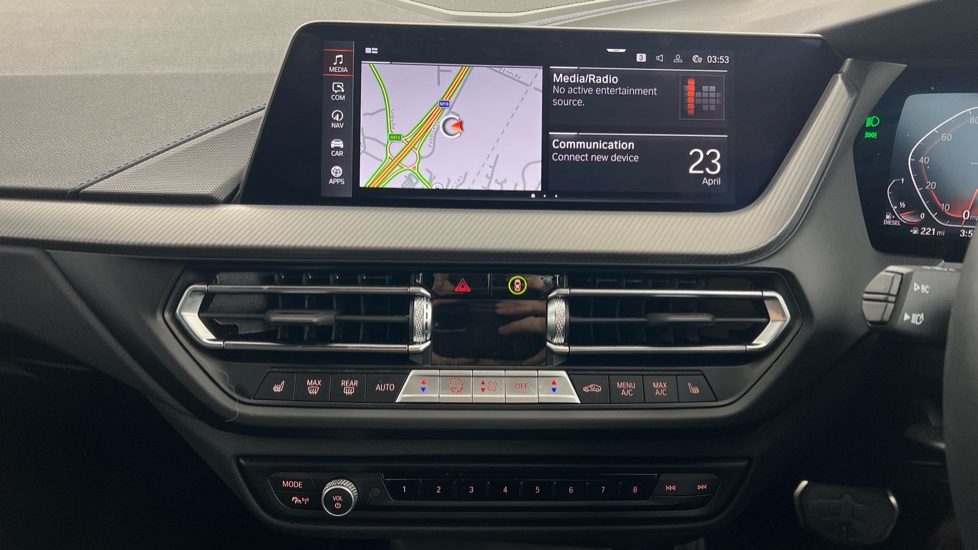 BMW 1 Series 120d M Sport 5dr Step Auto [Live Cockpit Pro] Diesel Hatchback - Image 8