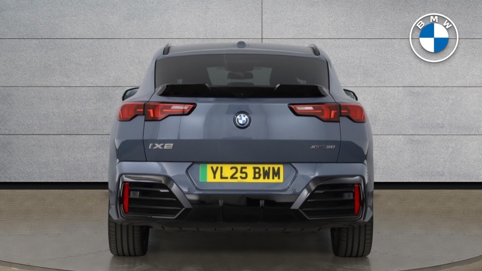 BMW iX2 230kW xDrive30 Shadow Edition 65kWh 5dr Auto Electric Hatchback - Image 15