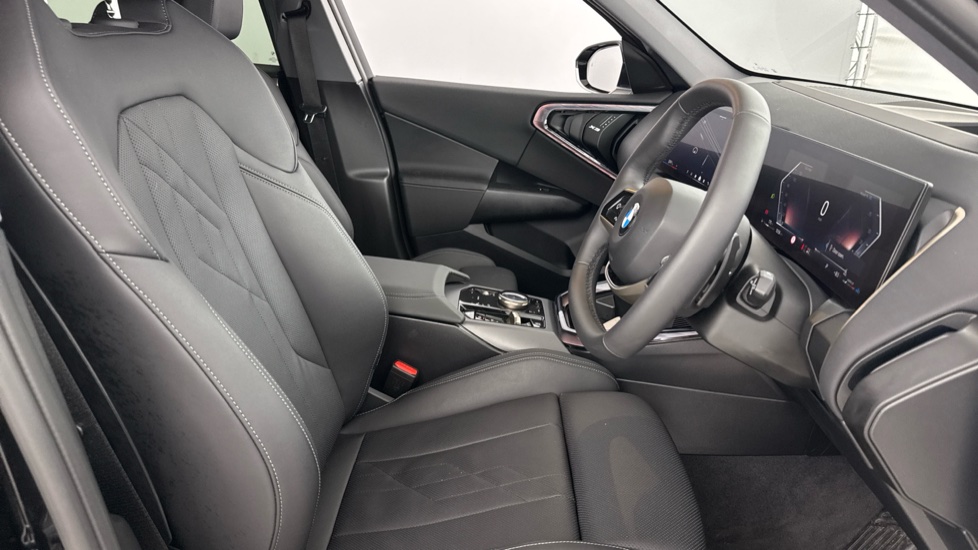 BMW X3 20 xDrive xLine 5dr Step Auto Petrol Estate - Image 11