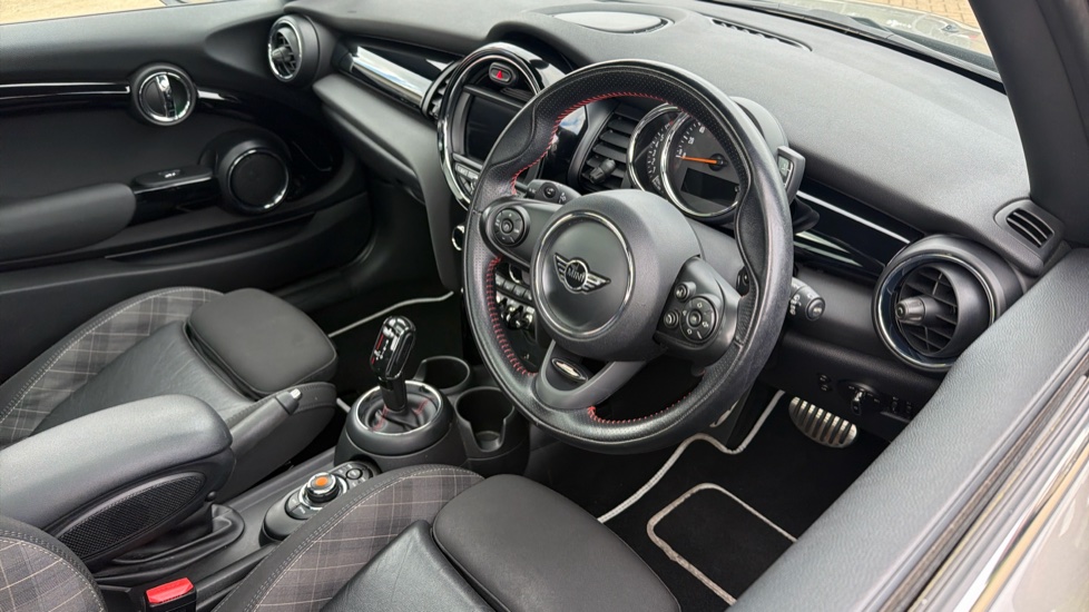 MINI Hatchback 2.0 Cooper S II 3dr Petrol Hatchback - Image 11