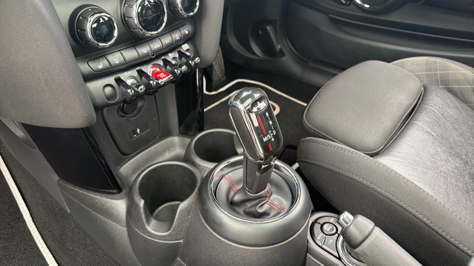 MINI Hatchback 2.0 Cooper S II 3dr Petrol Hatchback - Image 13