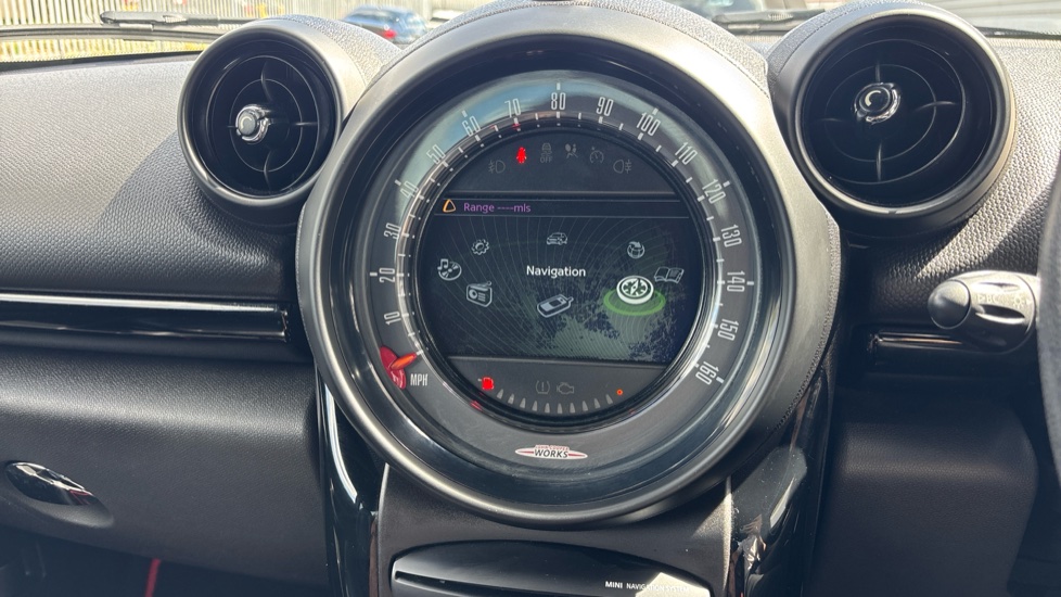 MINI Paceman 1.6 John Cooper Works ALL4 3dr Petrol Coupe - Image 12