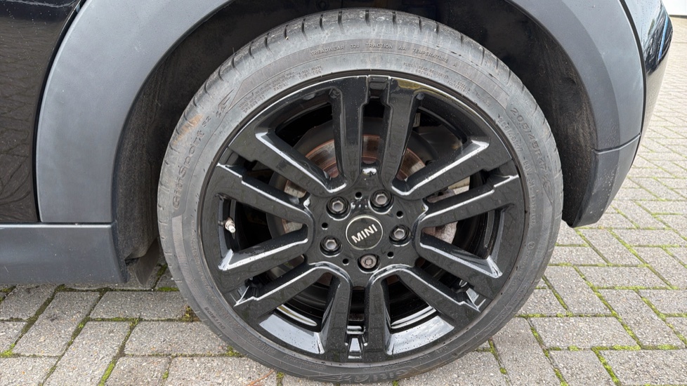 MINI Hatchback 1.5 Cooper Seven 3dr Petrol Hatchback - Image 25