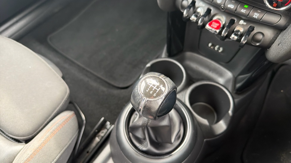 MINI Hatchback 1.5 Cooper Seven 3dr Petrol Hatchback - Image 29