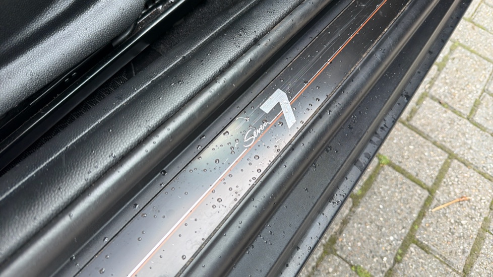 MINI Hatchback 1.5 Cooper Seven 3dr Petrol Hatchback - Image 35