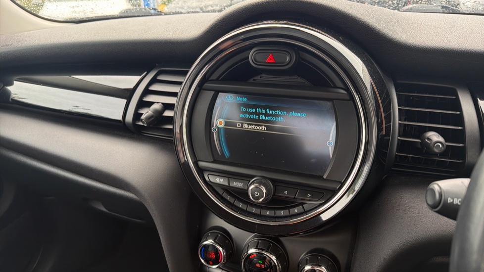 MINI Hatchback 1.5 Cooper Seven 3dr Petrol Hatchback - Image 42