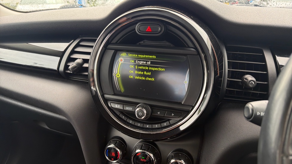 MINI Hatchback 1.5 Cooper Seven 3dr Petrol Hatchback - Image 47