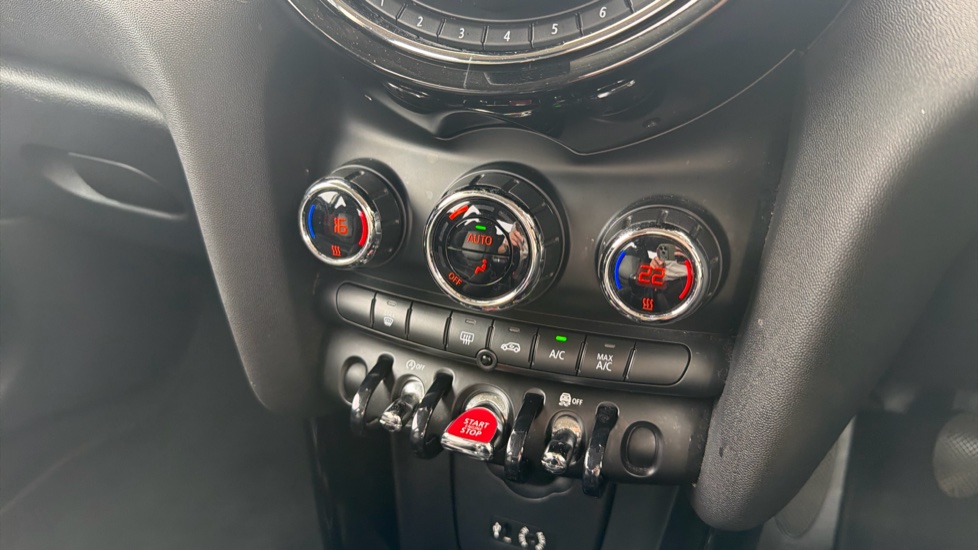 MINI Hatchback 1.5 Cooper Seven 3dr Petrol Hatchback - Image 48