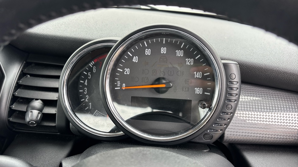 MINI Hatchback 1.2 One 3dr Petrol Hatchback - Image 18