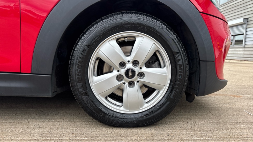 MINI Hatchback 1.2 One 3dr Petrol Hatchback - Image 32