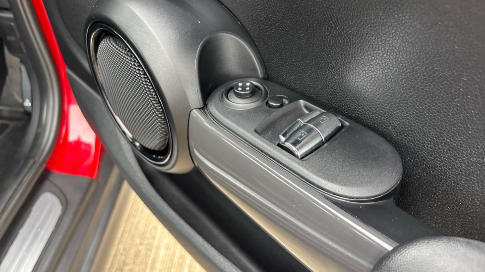 MINI Hatchback 1.2 One 3dr Petrol Hatchback - Image 34