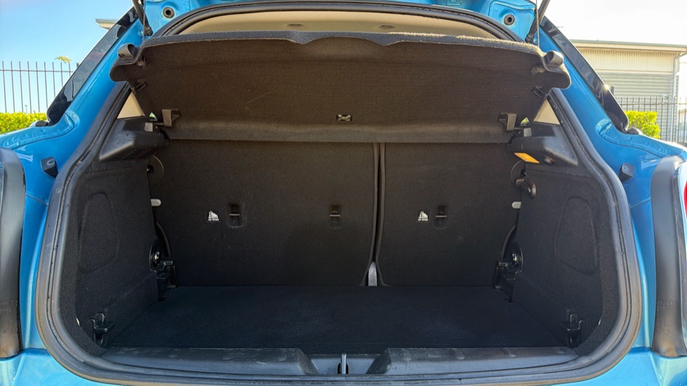 MINI Hatchback 1.5 Cooper 5dr Petrol Hatchback - Image 4