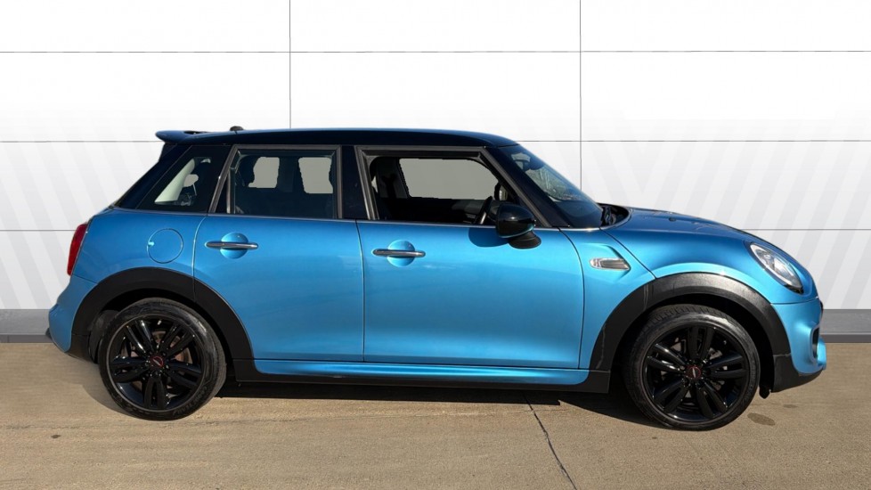 MINI Hatchback 1.5 Cooper 5dr Petrol Hatchback - Image 5