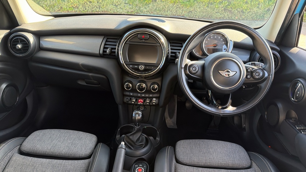 MINI Hatchback 1.5 Cooper 5dr Petrol Hatchback - Image 10