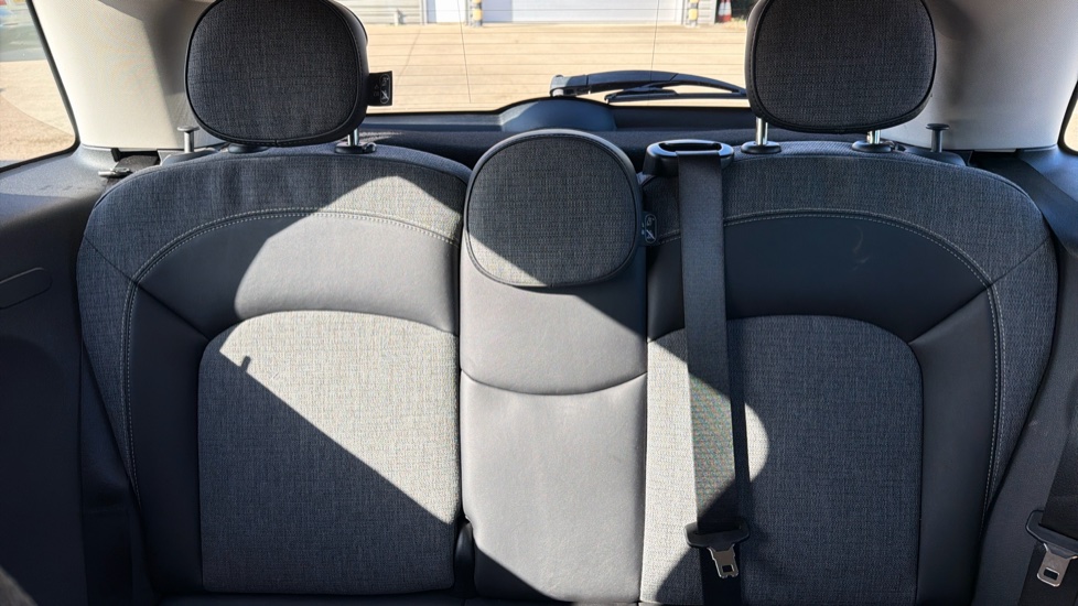 MINI Hatchback 1.5 Cooper 5dr Petrol Hatchback - Image 15