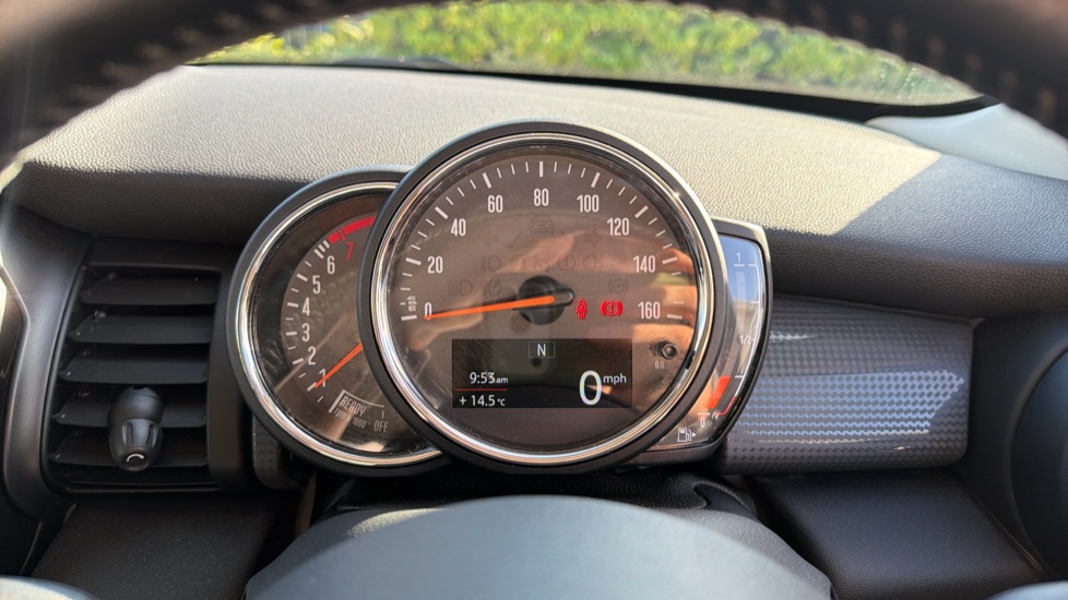 MINI Hatchback 1.5 Cooper 5dr Petrol Hatchback - Image 18