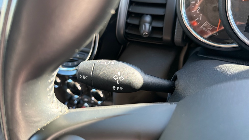 MINI Hatchback 1.5 Cooper 5dr Petrol Hatchback - Image 39