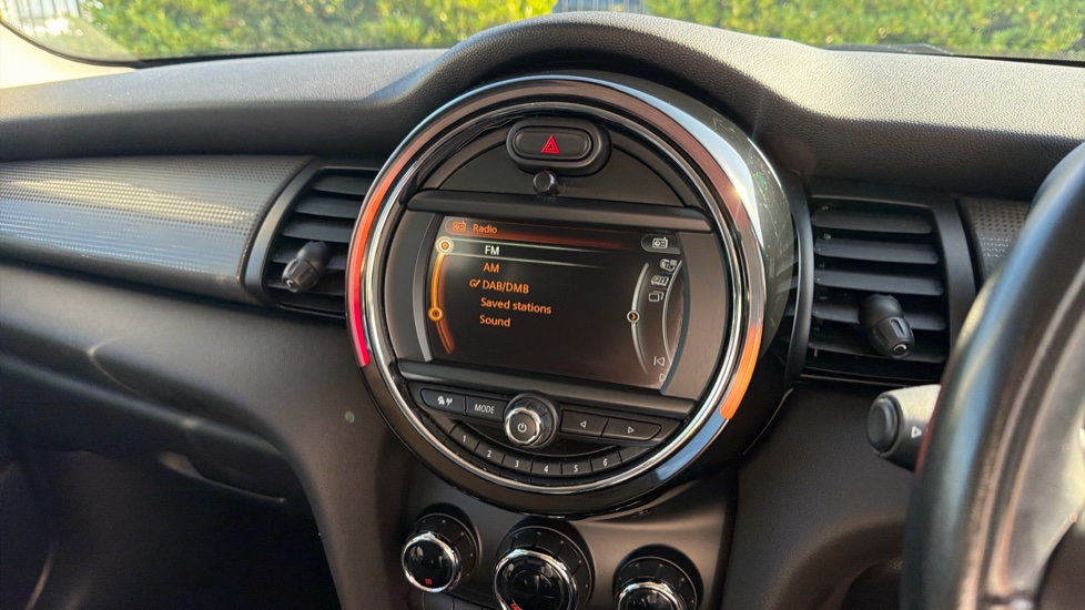 MINI Hatchback 1.5 Cooper 5dr Petrol Hatchback - Image 41