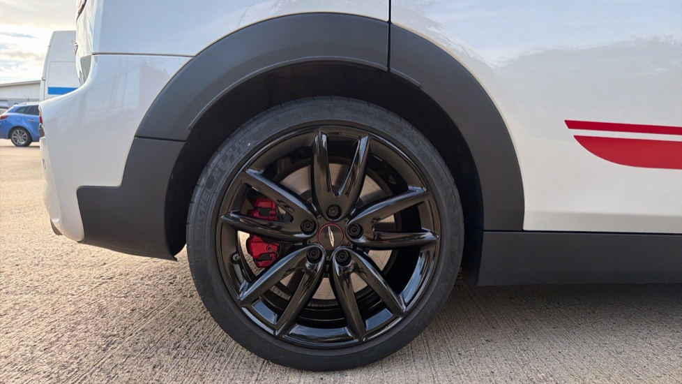 MINI Clubman 2.0 John Cooper Works ALL4 6dr Auto Petrol Estate - Image 7