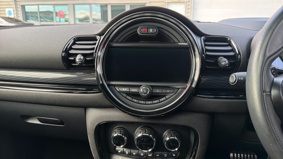 MINI Clubman 2.0 John Cooper Works ALL4 6dr Auto Petrol Estate - Image 12