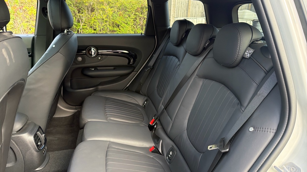 MINI Clubman 2.0 John Cooper Works ALL4 6dr Auto Petrol Estate - Image 16