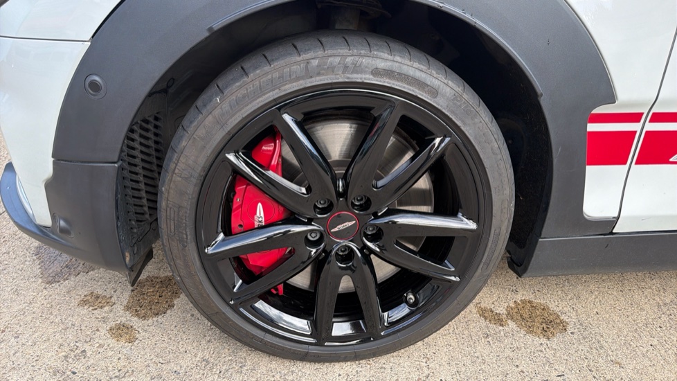 MINI Clubman 2.0 John Cooper Works ALL4 6dr Auto Petrol Estate - Image 30