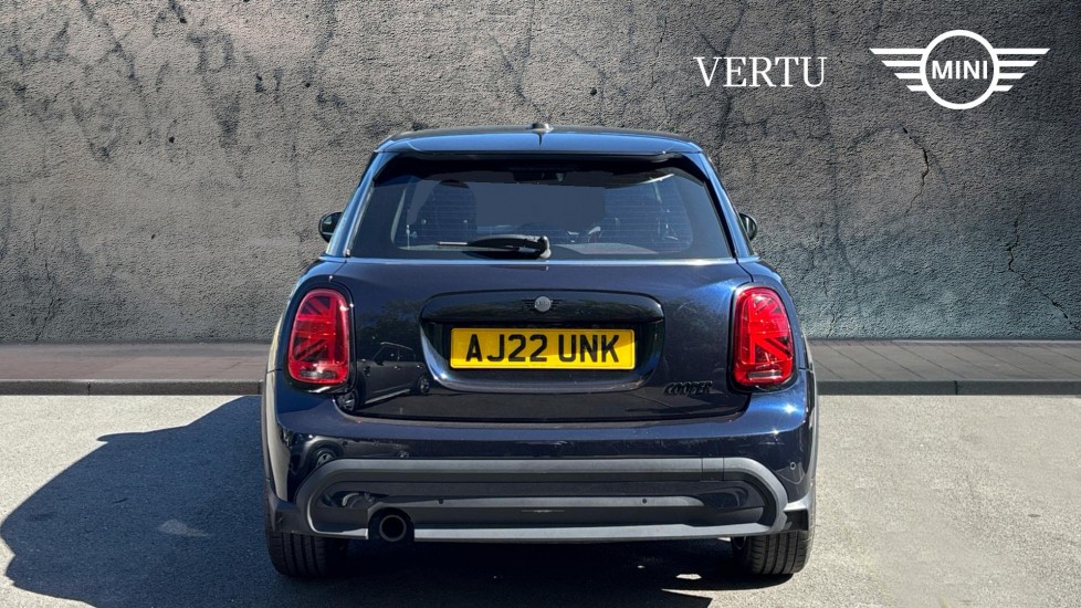 MINI Hatchback 1.5 Cooper Exclusive Premium 3dr Auto Petrol Hatchback - Image 15