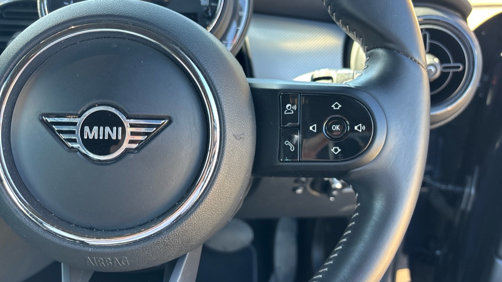 MINI Hatchback 1.5 Cooper Exclusive Premium 3dr Auto Petrol Hatchback - Image 18