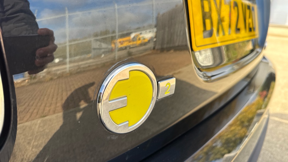MINI Hatchback 135kW Cooper S Level 2 33kWh 3dr Auto Electric Hatchback - Image 34