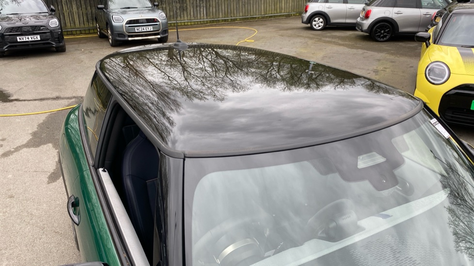 MINI Cooper 2.0 S Exclusive 3dr Auto Petrol Hatchback - Image 36