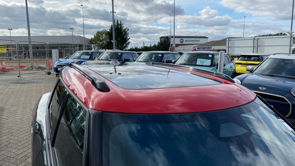 MINI Aceman 190kW John Cooper Works 54kWh 5dr Auto Electric Hatchback - Image 21