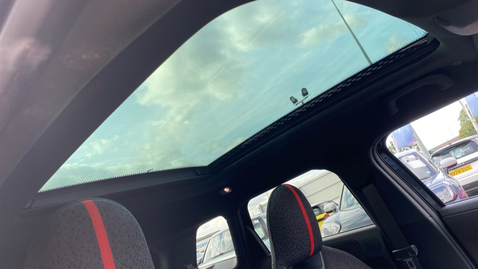 MINI Aceman 190kW John Cooper Works 54kWh 5dr Auto Electric Hatchback - Image 31