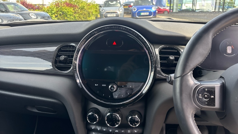 MINI Hatchback 2.0 Cooper S Exclusive 5dr [Comfort/Nav Pack] Petrol Hatchback - Image 8