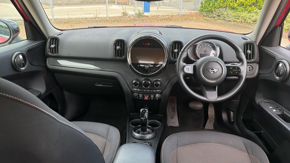 MINI Countryman 1.5 Cooper Classic 5dr Auto Petrol Hatchback - Image 4