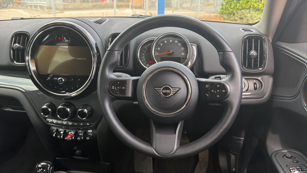 MINI Countryman 1.5 Cooper Classic 5dr Auto Petrol Hatchback - Image 5