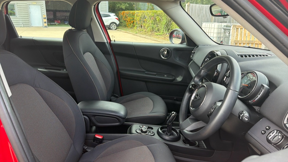 MINI Countryman 1.5 Cooper Classic 5dr Auto Petrol Hatchback - Image 11