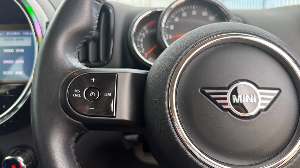 MINI Countryman 1.5 Cooper Classic 5dr Auto Petrol Hatchback - Image 17