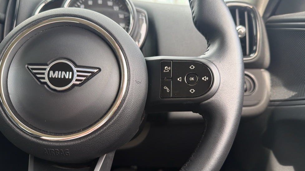 MINI Countryman 1.5 Cooper Classic 5dr Auto Petrol Hatchback - Image 18