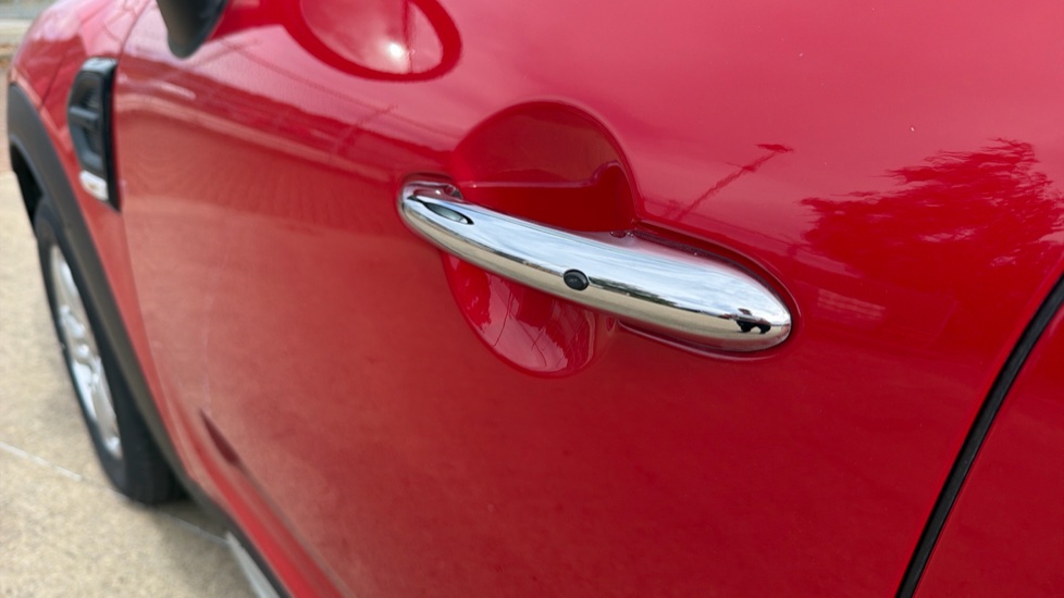 MINI Countryman 1.5 Cooper Classic 5dr Auto Petrol Hatchback - Image 29