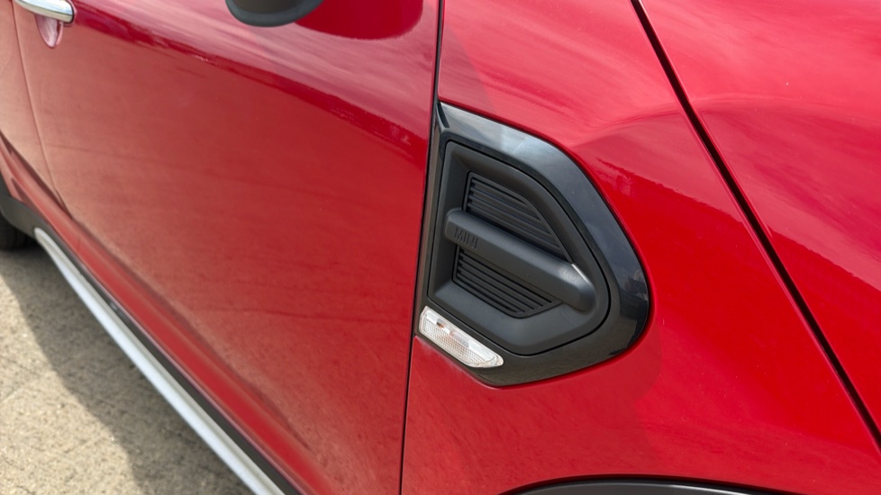 MINI Countryman 1.5 Cooper Classic 5dr Auto Petrol Hatchback - Image 35