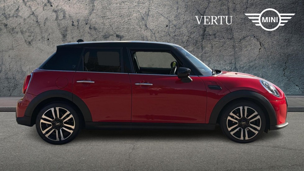 MINI Hatchback 1.5 Cooper Exclusive 5dr [Comfort/Nav Pack] Petrol Hatchback - Image 3