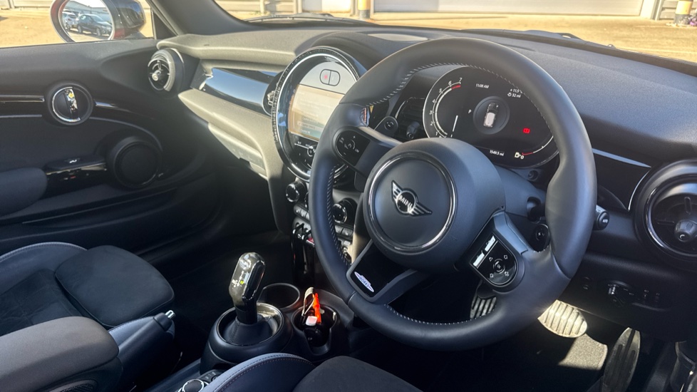 MINI Hatchback 2.0 Cooper S Sport Premium 3dr Auto Petrol Hatchback - Image 6