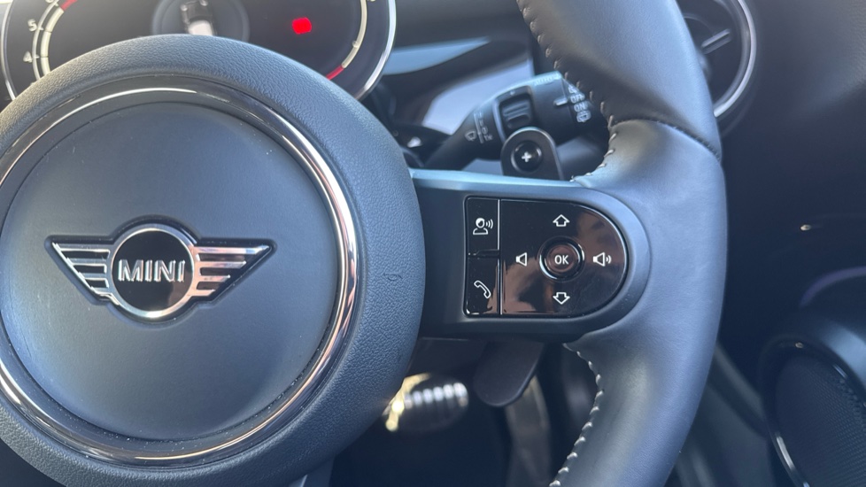 MINI Hatchback 2.0 Cooper S Sport Premium 3dr Auto Petrol Hatchback - Image 18
