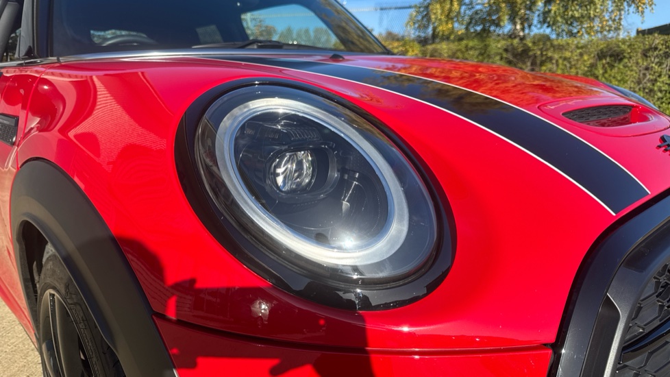 MINI Hatchback 2.0 Cooper S Sport Premium 3dr Auto Petrol Hatchback - Image 23