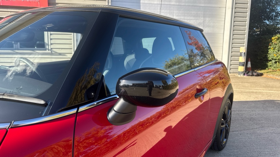 MINI Hatchback 2.0 Cooper S Sport Premium 3dr Auto Petrol Hatchback - Image 39