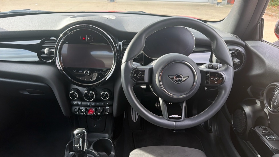 MINI Hatchback 1.5 Cooper Sport 3dr Auto Petrol Hatchback - Image 4
