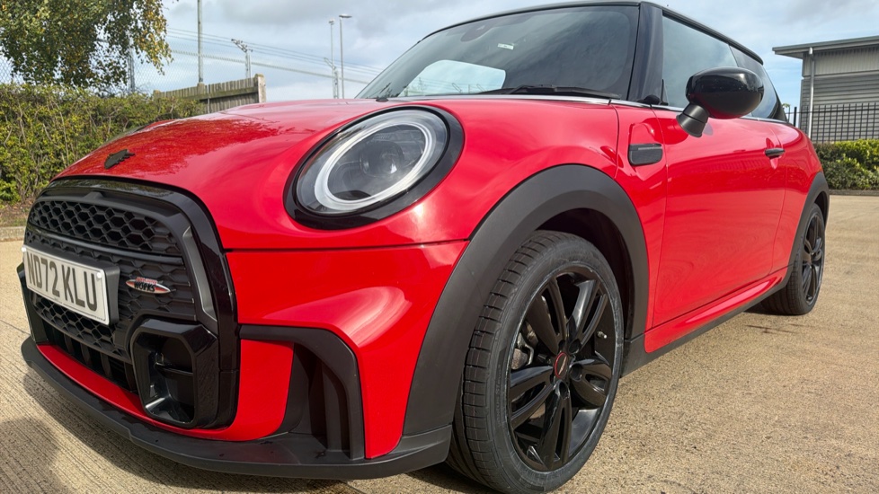 MINI Hatchback 1.5 Cooper Sport 3dr Auto Petrol Hatchback - Image 24