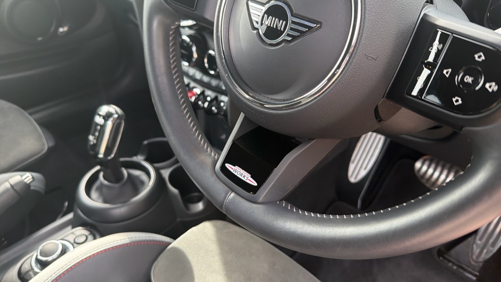 MINI Hatchback 1.5 Cooper Sport 3dr Auto Petrol Hatchback - Image 36