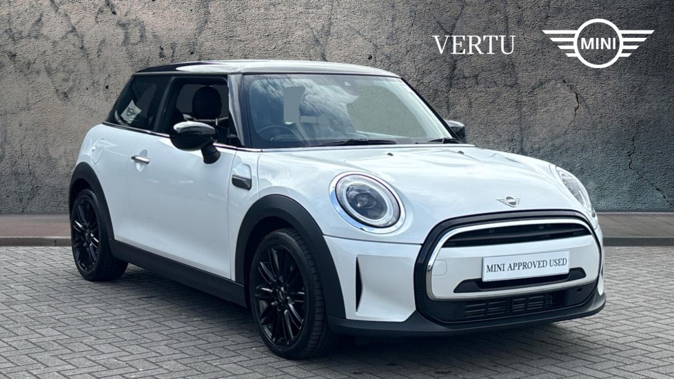 MINI Hatchback 1.5 Cooper Exclusive Premium 3dr Auto Petrol Hatchback - Image 1